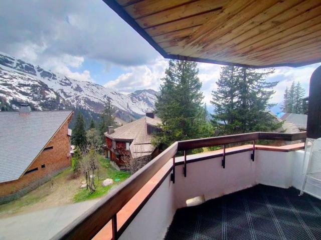 Avoriaz: Appartement 3 pièces, 6 pers, cheminée, wifi, tout équipé FR-1-633-69 - Avoriaz