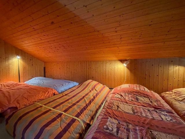 Chalet cosy avec cheminée et grand jardin, proche du télécabine de Vercland à Samoëns FR-1-624-134 - Samoëns