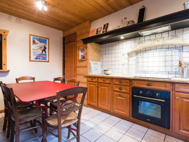 Chalet Morzine, 6 pièces, 10 personnes - Morzine