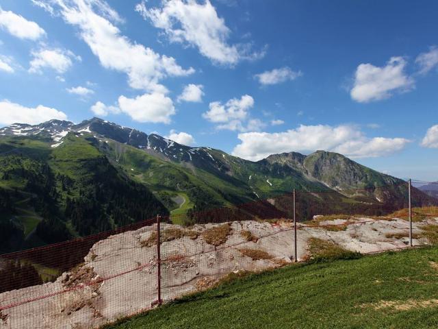 Magnifique 4 pièces avec piscine, jacuzzi, et cheminée à Avoriaz FR-1-314-133 - Avoriaz