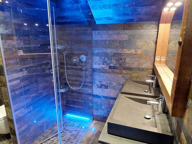 Superbe Studio Chalet pour 4 personnes à Morzine, skis aux pieds, entièrement rénové FR-1-759-42 - Avoriaz