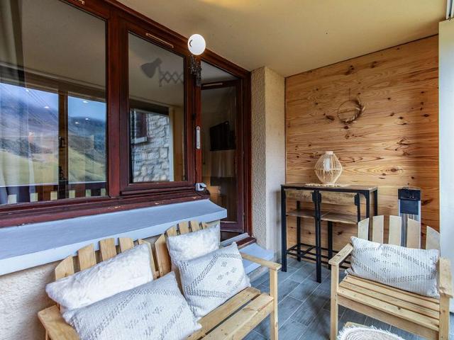 Studio rénové, expo sud, montagne, loggia, 4 pers., ski 400m, parking ski, WiFi op., non-fumeur FR-1 - La Mongie