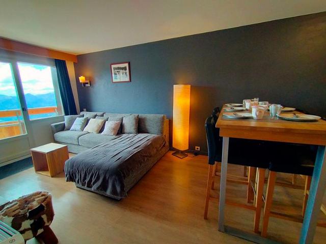 Avoriaz: Appartement rénové 3 pièces, 6 pers, balcon, wifi, casier à skis FR-1-633-76 - Avoriaz