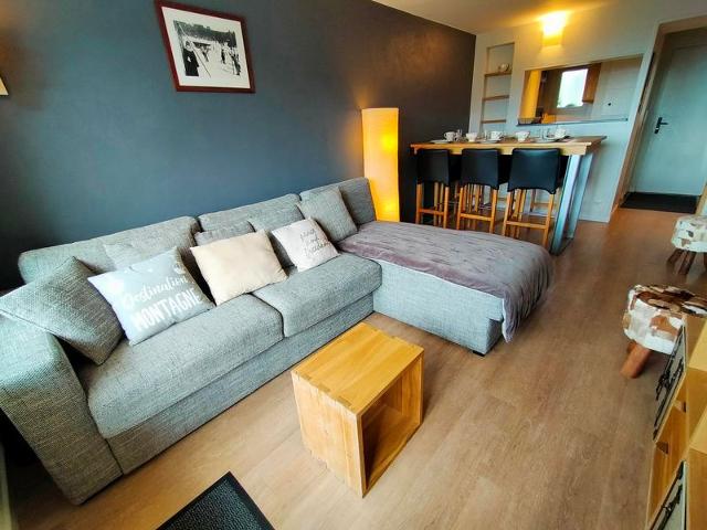 Avoriaz: Appartement rénové 3 pièces, 6 pers, balcon, wifi, casier à skis FR-1-633-76 - Avoriaz