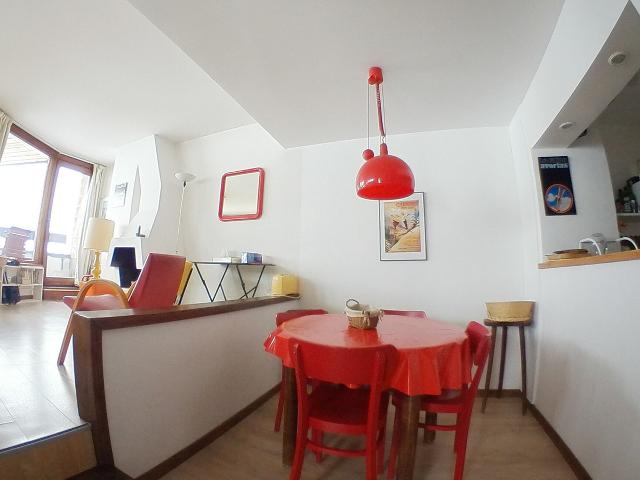 Appartement rénové 6 personnes avec cheminée et balcon dans le Vieil Avoriaz FR-1-759-29 - Avoriaz