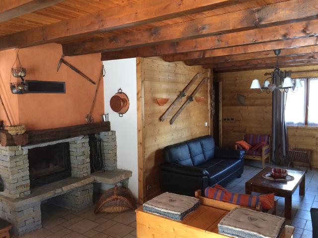 Chalet spacieux 8 pers, 3 chambres, cheminée, Wi-Fi, BBQ FR-1-762-1 - Serre Chevalier 1500 - Monêtier Les Bains