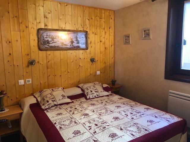 Chatel: 3 pièces, Terrasse, Animaux admis, Parking FR-1-198-257 - Châtel