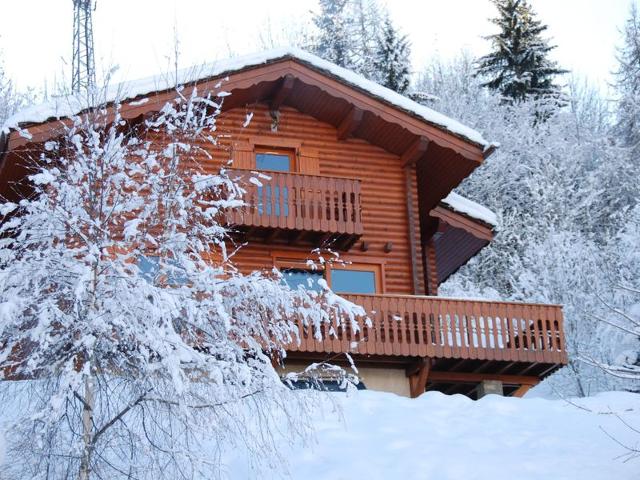 Chalet à Montalbert: 3 Chambres, Mezzanine, Cheminée, Cuisine Équipée, Parking FR-1-755-7 - Plagne Montalbert