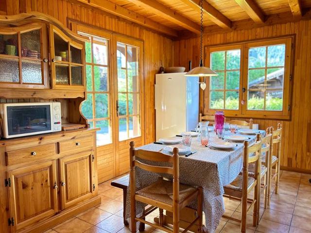 Chalet familial proche des pistes avec WiFi et parking FR-1-623-349 - Les Gets