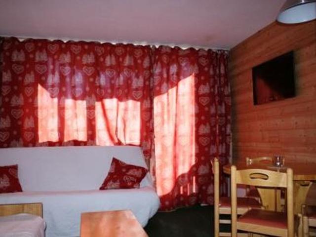 Studio cabine pour 4 à Avoriaz, balcon sud, skis aux pieds, WIFI FR-1-759-33 - Avoriaz