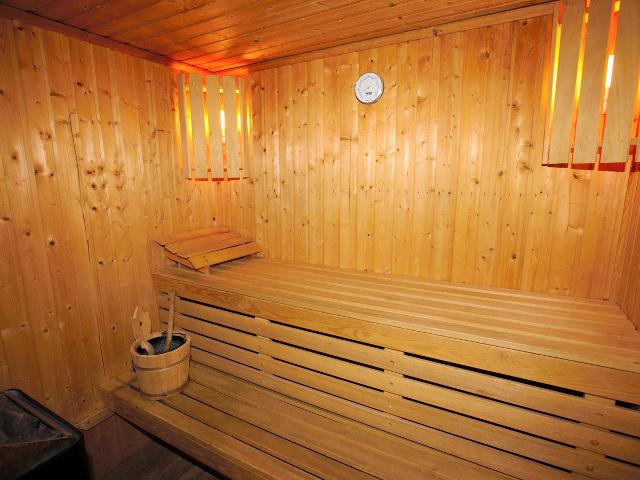 Chalet 10 pers rénové, spa, sauna, proche centre Avoriaz FR-1-314-100 - Avoriaz