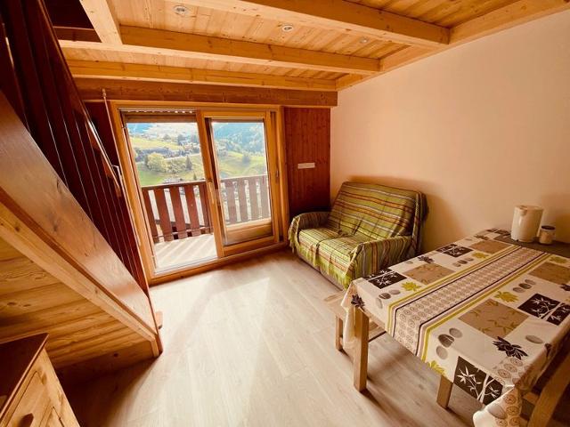 Duplex au cœur du village avec balcon et garage à La Clusaz, proche des pistes et commodités FR-1-45 - La Clusaz