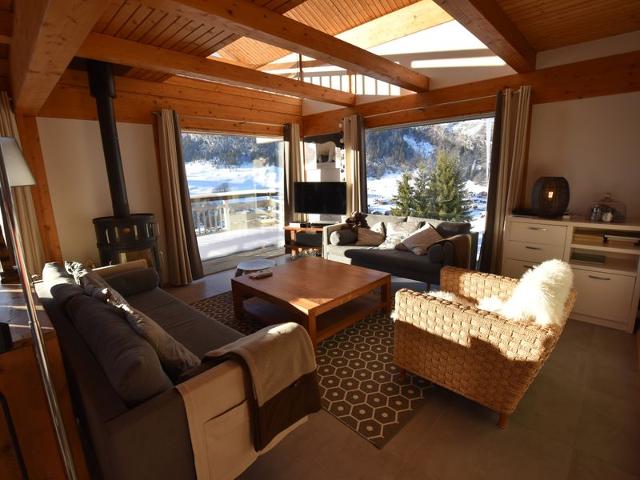 Chalet spacieux, skis aux pieds avec sauna, jacuzzi et salle de sport, proche centre et pistes FR-1-467-68 - Le Grand Bornand