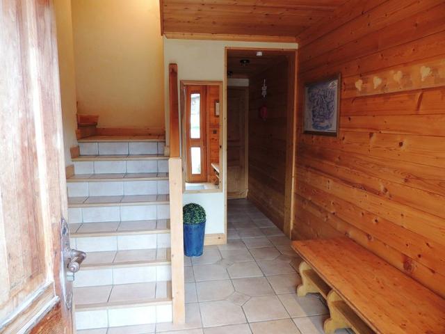 Chalet au calme avec sauna, proche des pistes, parking FR-1-598-123 - Les Gets