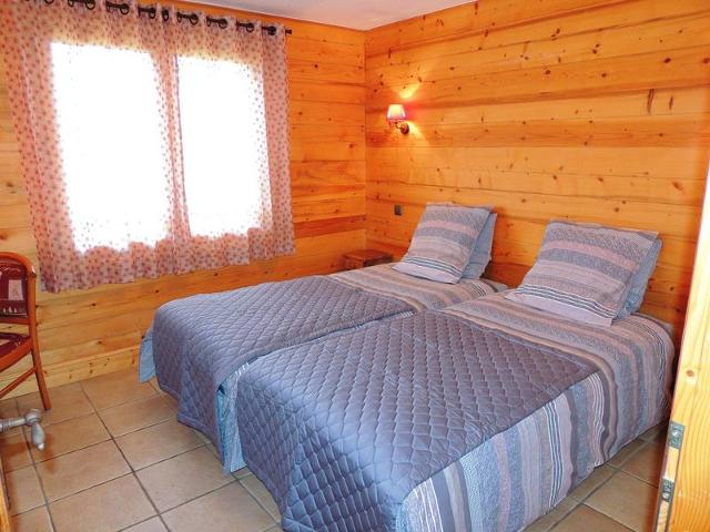 Chalet au calme avec sauna, proche des pistes, parking FR-1-598-123 - Les Gets