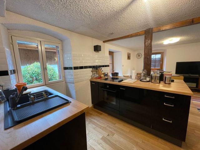 Appartement cosy avec balcon, centre historique de Morzine, proche ski-bus, wifi, TV FR-1-679-8 - Morzine