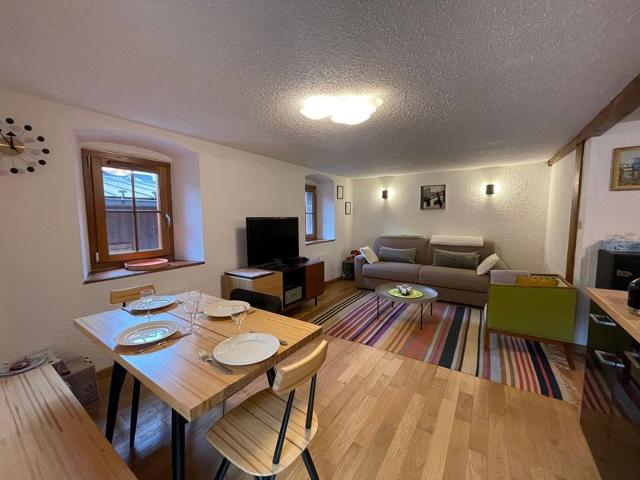 Appartement cosy avec balcon, centre historique de Morzine, proche ski-bus, wifi, TV FR-1-679-8 - Morzine