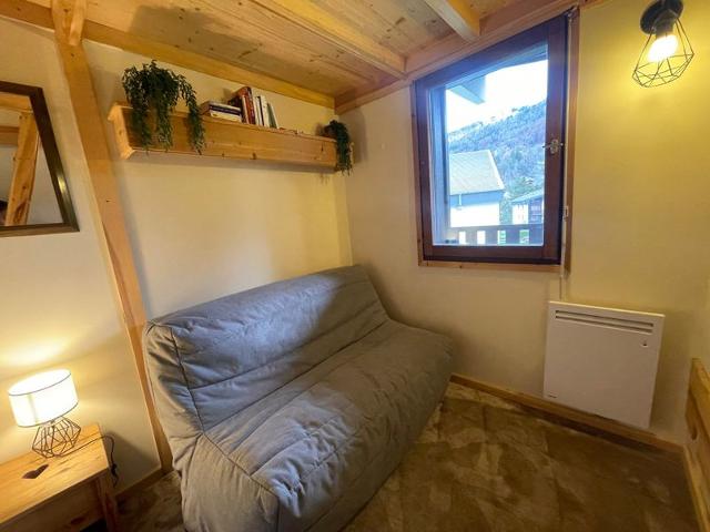 Appartement Chaleureux avec Balcons au Coeur de Samoëns, Proche Ski-Bus FR-1-624-147 - Samoëns