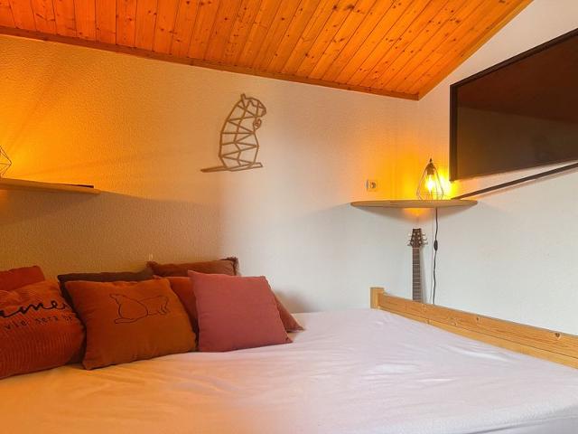 Appartement Chaleureux avec Balcons au Coeur de Samoëns, Proche Ski-Bus FR-1-624-147 - Samoëns