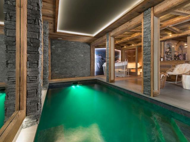 Chalet luxueux avec spa, piscine et vue sur pistes à Courchevel 1550 FR-1-575-200 - Courchevel 1650