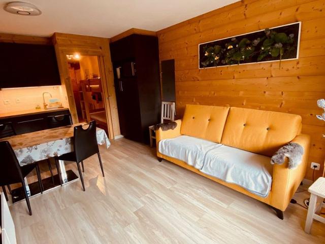 Appartement moderne centre village avec balcon et garage FR-1-459-222 - La Clusaz