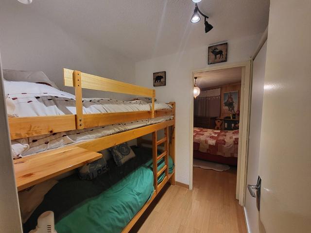 Appartement Chaleureux avec Balcon, Parking et Casier à Skis à Montgenèvre FR-1-266-220 - Montgenèvre