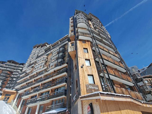 Appartement rénové, 6 pers., luxe, balcon sud, accès direct pistes, services inclus FR-1-314-239 - Avoriaz