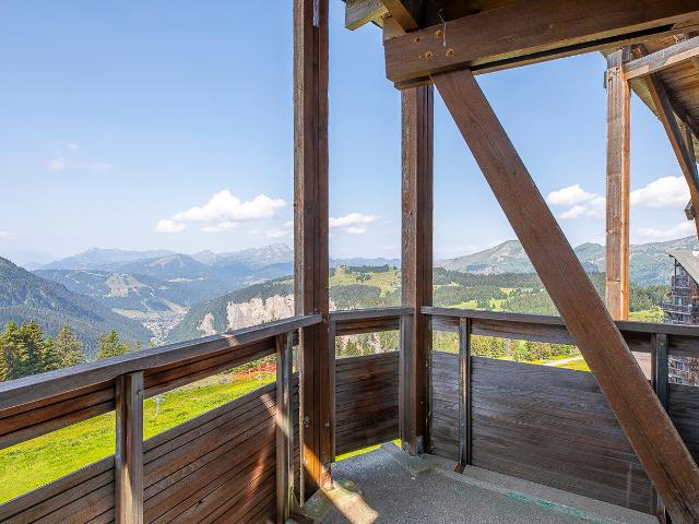 Appartement 7 personnes avec balcon, WIFI et casier à skis FR-1-314-244 - Avoriaz