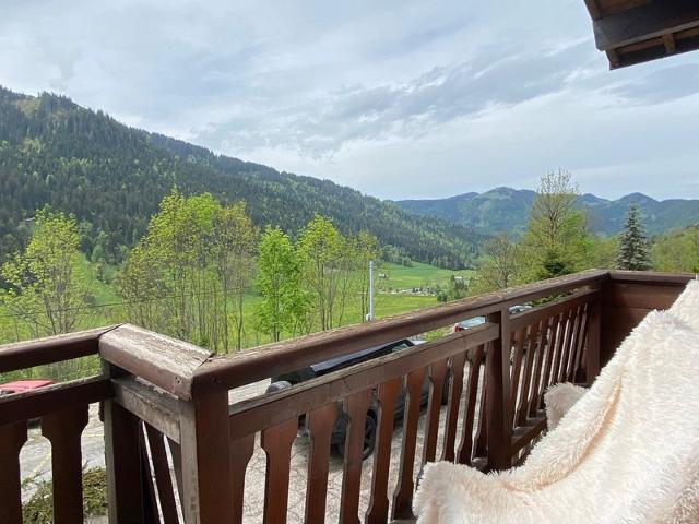 Appartement 4 pièces, 8 pers, terrasse plein sud, parking, salle de jeux FR-1-437-109 - La Clusaz