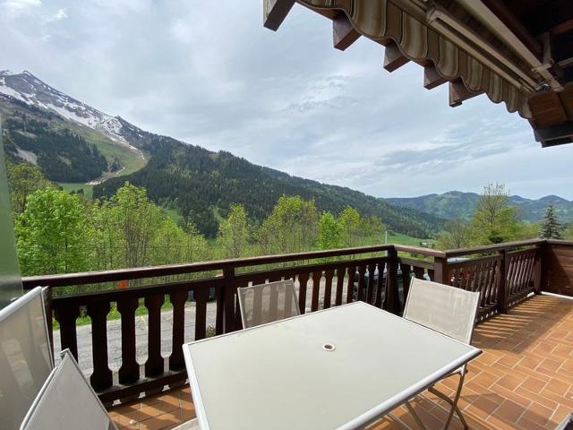 Appartement 4 pièces, 8 pers, terrasse plein sud, parking, salle de jeux FR-1-437-109 - La Clusaz