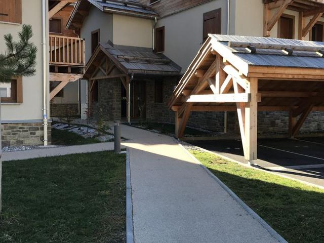 Appartement 3 Pièces, 6 Pers., Terrasse, Jardin, Parking, Proche Pistes et Navette, Serre Chevalier FR-1-762-51 - Serre Chevalier 1500 - Monêtier Les Bains