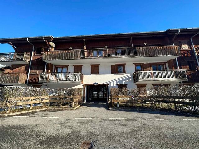 Appartement rénové avec piscine, à 300m du centre, 2 chambres FR-1-624-151 - Samoëns