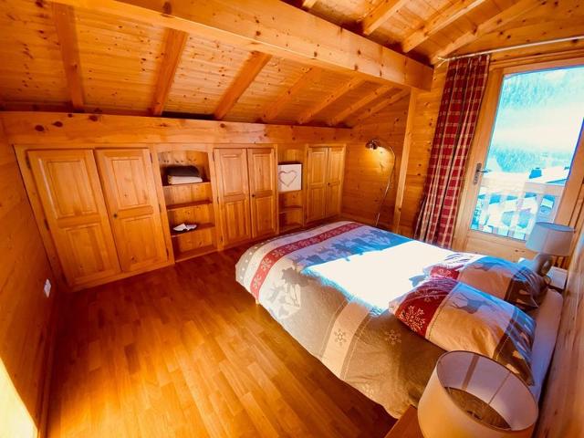 Chalet traditionnel avec garage double et terrasse FR-1-459-227 - La Clusaz