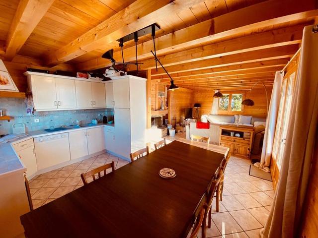 Chalet traditionnel avec garage double et terrasse FR-1-459-227 - La Clusaz