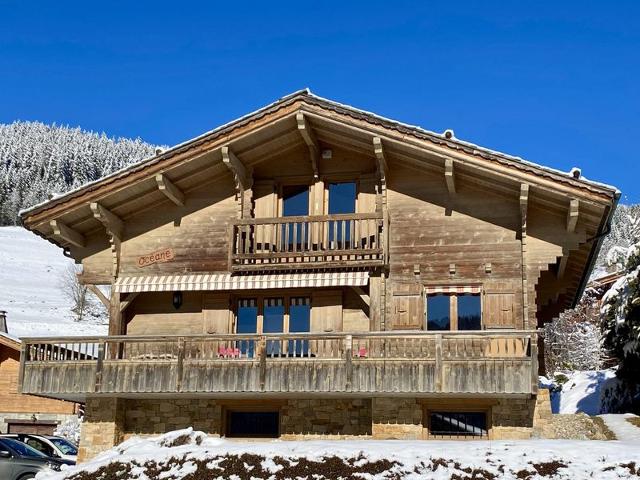 Chalet traditionnel avec garage double et terrasse FR-1-459-227 - La Clusaz