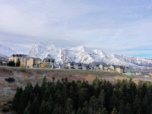 Appartement Neuf pour 6, Parking Gratuit, Skis et Accès Pistes en 5min FR-1-695-4 - Peyragudes