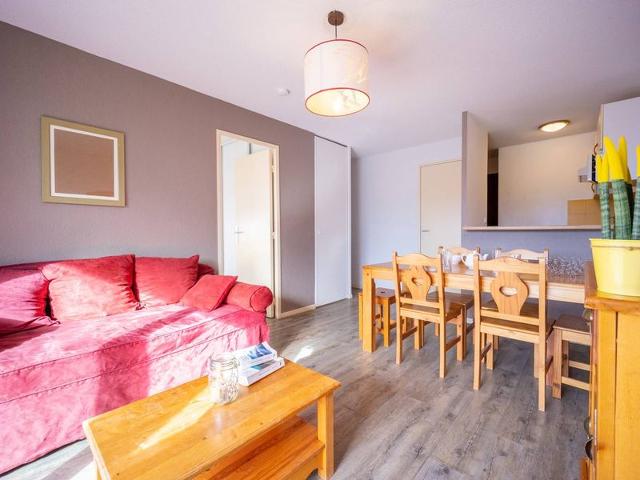 Appartement cosy pour 6 personnes avec balcon, parking et accès aux pistes FR-1-695-9 - Peyragudes