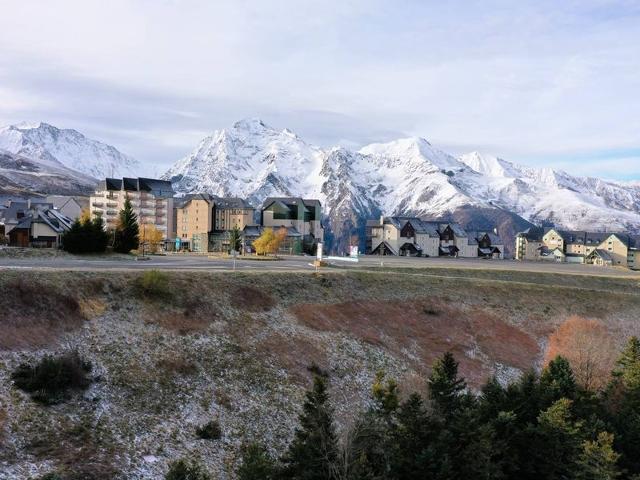 Appartement cosy pour 6 personnes avec balcon, parking et accès aux pistes FR-1-695-9 - Peyragudes