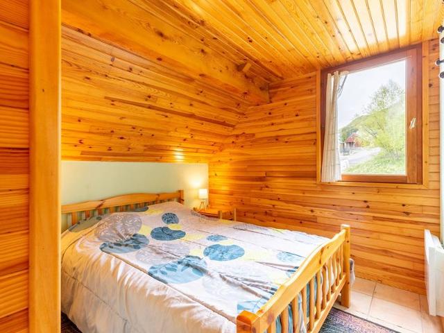 Chalet Duplex à Peyragudes – 3 Chambres, Cheminée, Terrasse, Près des Sentiers et Télécabine FR-1-69 - Peyragudes