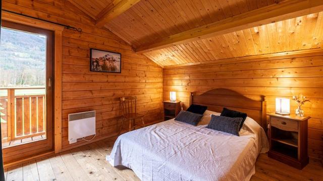 Chalet Bois de Champelle -7- Magnifique chalet 8 pers - Morillon 1100 Les Esserts