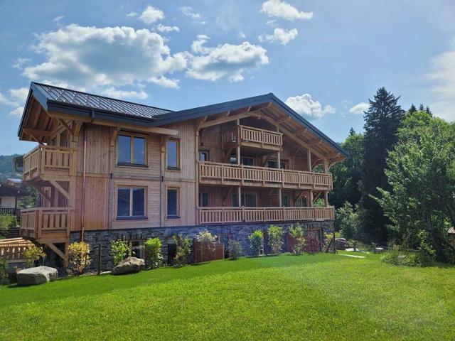 Appartement lumineux 3* avec terrasse, 2 chambres, proche centre et pistes, garage inclus FR-1-598-1 - Les Gets