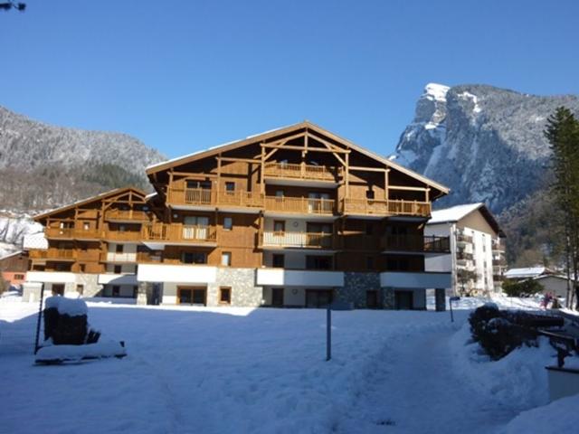 Appartement cosy avec balcon et parking au centre de Samoëns, proche du ski-bus FR-1-624-158 - Samoëns