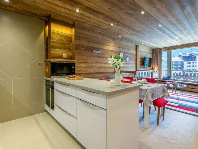 Spacieux duplex 3P avec wifi et balcon sud, parking inclus, près des pistes à Val-d'Isère FR-1-694-2 - Val d’Isère Centre