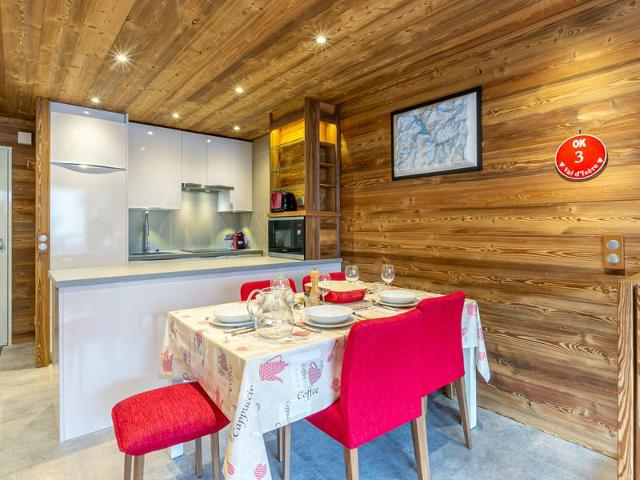 Spacieux duplex 3P avec wifi et balcon sud, parking inclus, près des pistes à Val-d'Isère FR-1-694-27 - Val d’Isère Centre