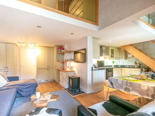 Duplex élégant à Val-d'Isère : Wifi, parking couvert, proche commodités et navette FR-1-694-61 - Val d’Isère Centre