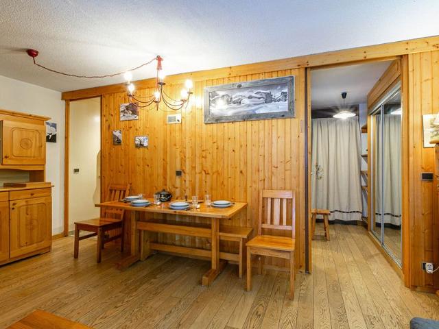 Appartement tout équipé avec balcon et garage, à 10min des commerces, navette gratuite. FR-1-694-349 - Val d’Isère Centre