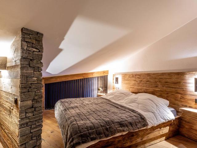 Appartement raffiné avec cheminée, balnéo et Wi-Fi à Val-d’Isère FR-1-694-44 - Val d’Isère Centre