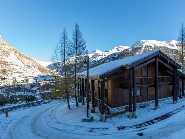 Appartement haut de gamme avec terrasse et accès skis aux pieds à Val-d'Isère FR-1-694-206 - Val d’Isère Centre