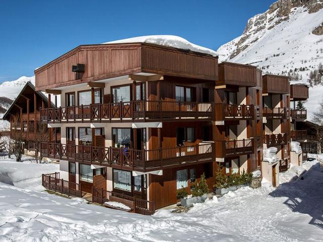 Appartement élégant et rénové, idéalement situé sur le front de neige à Val d'Isère, proche du villa - Val d’Isère Centre