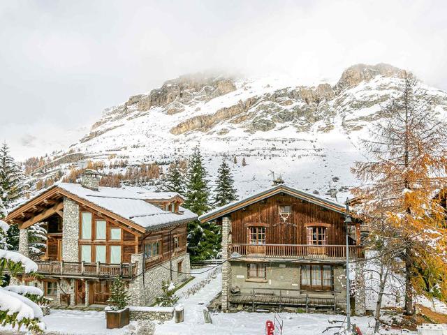 Appartement élégant et rénové, idéalement situé sur le front de neige à Val d'Isère, proche du villa - Val d’Isère Centre